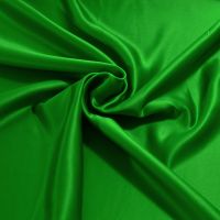 Crepe satijn emerald groen kleur 606