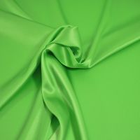 satijn zijde stretch  groen kleur 25