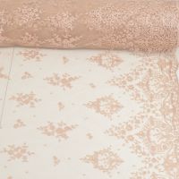 Coupon 1x135 Tule kant kleur 121 licht rose