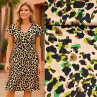 Micro Polyester satin dieren print beige groen  #a la ville 