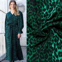 satin velvet bedrukt luipaarden print groen # My image