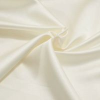 Bruidsatijn  /Duchess satijn donker  ivory kleur 222
