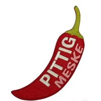 Pittig Meske - Carnavals Embleem- Carnavals  strijk embleem