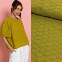 broderie ovaaltje A La ville collection  donker lime /curry knipmode