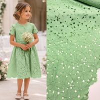 Guipure kant bloemen mint 