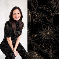 Velours met bloemen zwart brons